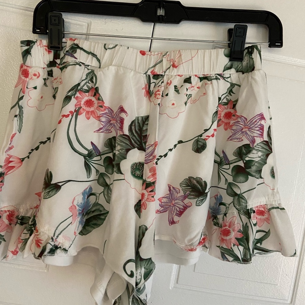 L'Atiste by Amy Floral Shorts - Picture 7 of 9